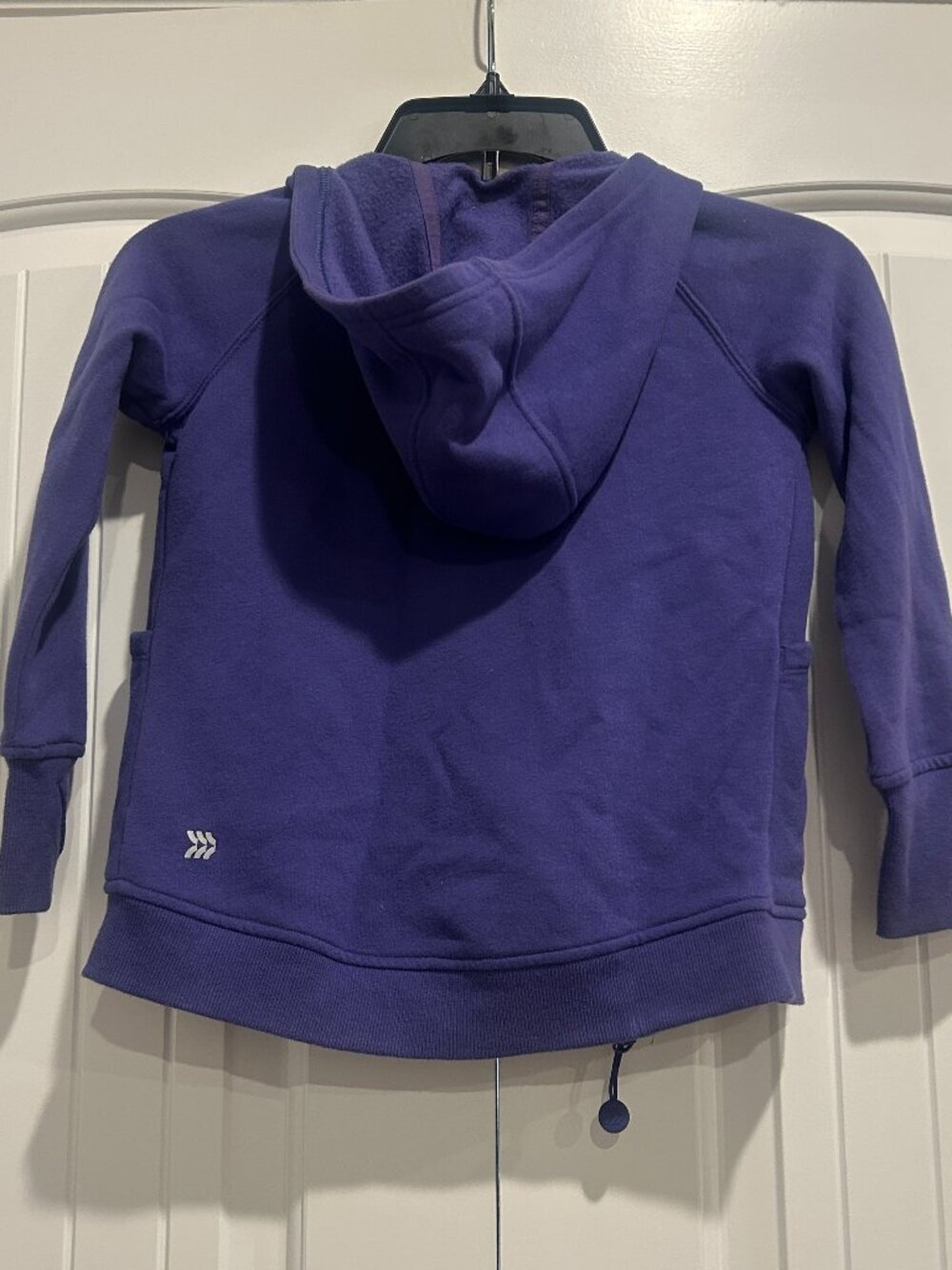 All In Motion Girls Purple Hoodie Size XS (4-5), 3 for $15 Kids Bundle - Picture 4 of 6